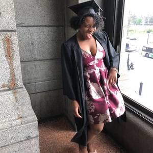 Meet your Posher, Crystal